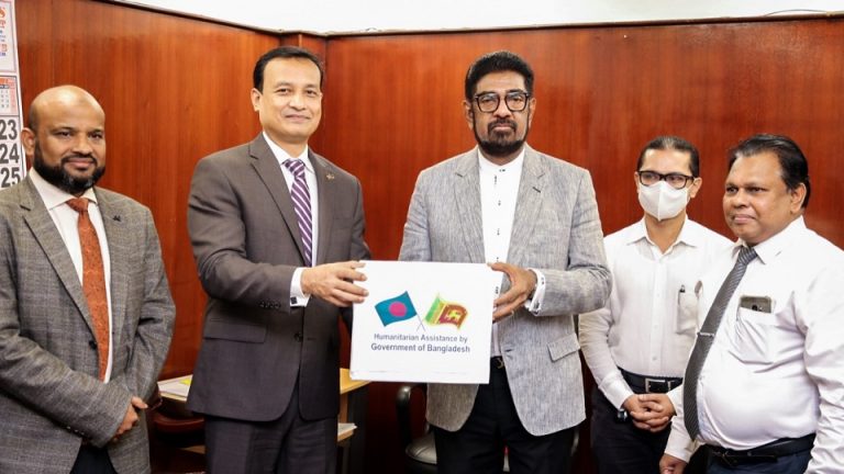 බංග්ලාදේශයෙන් අත්‍යාවශ්‍ය ඖෂධ තොගයක් ලංකාවට
