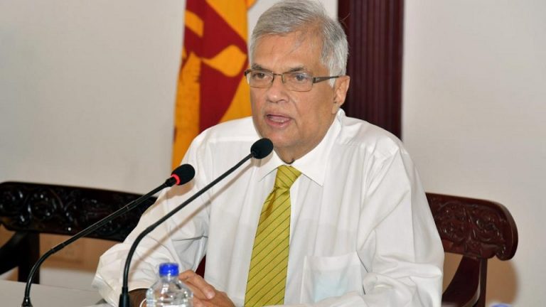 අපනයන ඉලක්ක කරගත් ආර්ථිකයක් මත පදනම්ව ප්‍රතිපත්ති තීරණ ගත යුතුයි: අගමැති