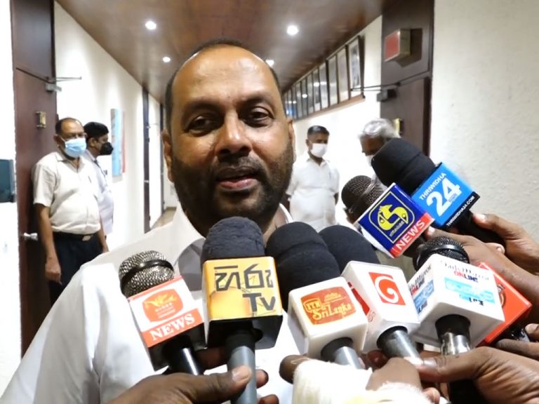 සමඟියයි ජවිපෙයි නැත්නම් සර්ව පාක්ෂික ආණ්ඩුවට අපිත් නැහැ – අමරවීර (VIDEO)