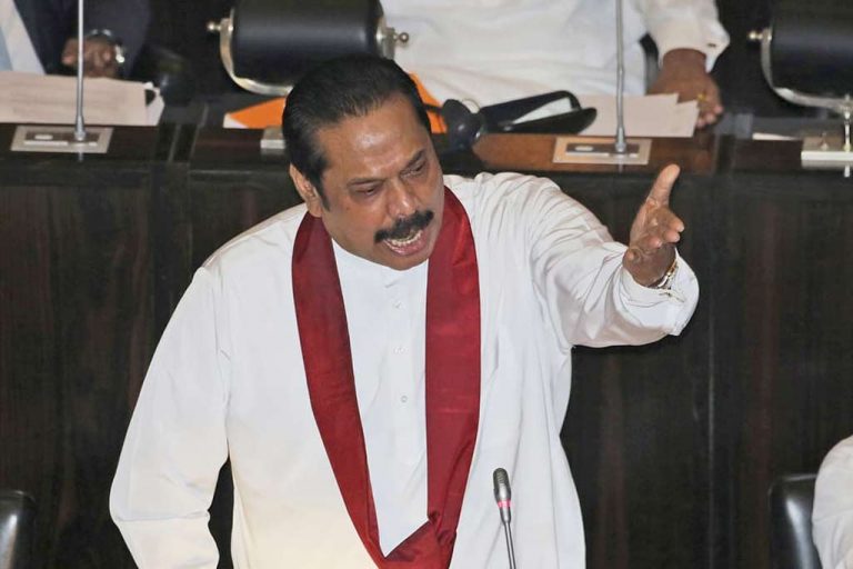 හෙට පාර්ලිමේන්තුවේ විශේෂ ප්‍රකාශයක් කරමින් මහින්ද ඉල්ලා අස්වෙන්න සූදානමින් …