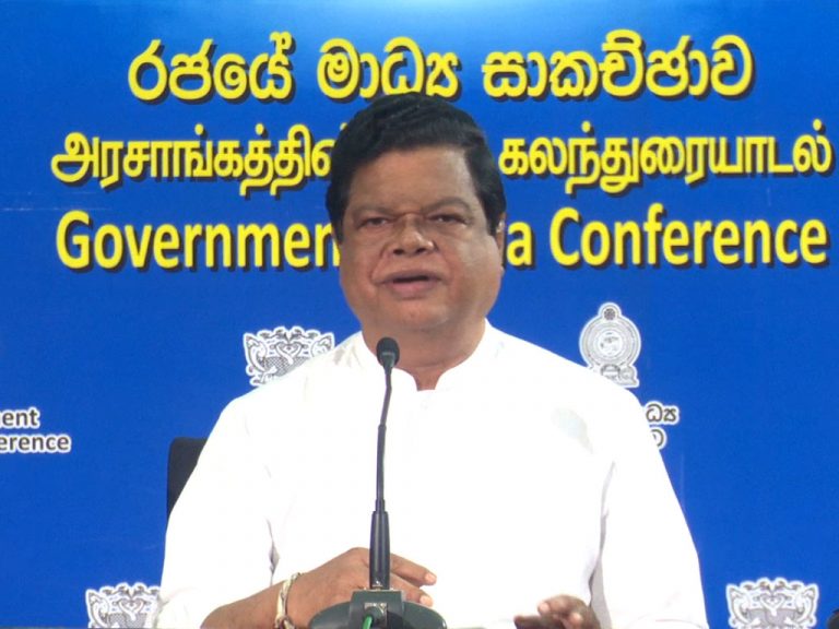 පාඩු ලබන රාජ්‍ය ව්‍යවසාය වසාදැමිය යුතුයි – බන්දුල ගුණවර්ධන