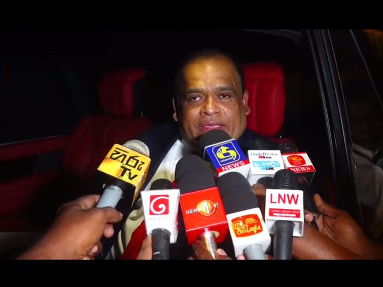 ඇමති ධූරයේ දිවුරුම් දීමෙන් අනතුරුව ධම්මික පෙරේරා මාධ්‍යයට කරන ලද විශේෂ ප්‍රකාශය!(VIDEO)