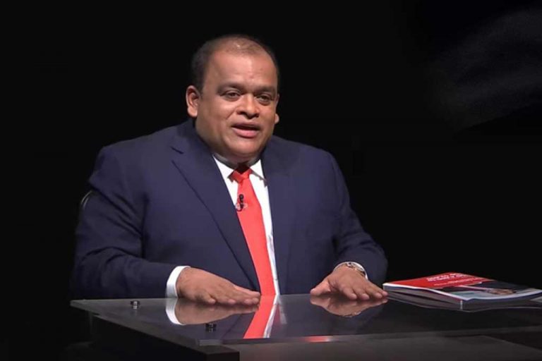 දරුවන්ට ස්මාර්ට් ෆෝන් දෙන්න බයවෙන්න එපා – ධම්මික පෙරේරා (VIDEO)