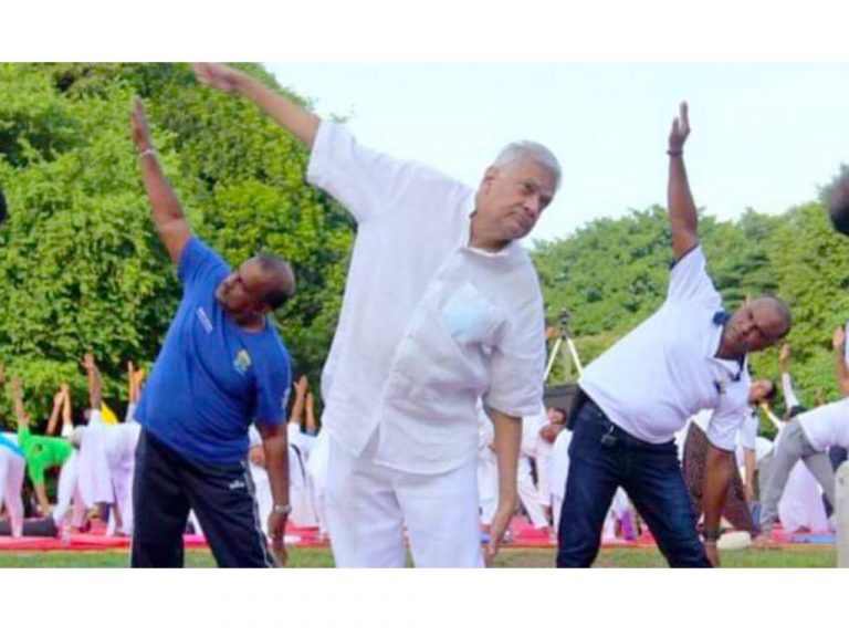 යෝගා දිනය සැමරීමට අගමැතිත් එක්වෙයි