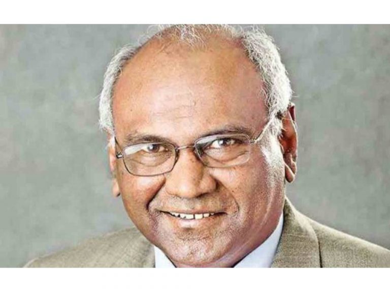 ගෝඨාභය ඇමරිකානු පුරවැසිභාවය ඉවත් කරගත් බවට මැතිවරණ කොමිසමට තහවුරු කළේ නෑ – රත්නජීවන් හූල් ශ්‍රේෂ්ඨාධිකරණයට දන්වයි