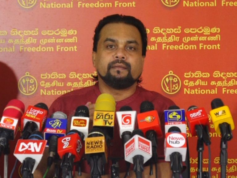 අනුරට තනියෙන් මාස 06න්  පුළුවන් නම් අපි ඔක්කොම එකතු වුණොත් 03න් පුළුවන් – විමල් (VIDEO)