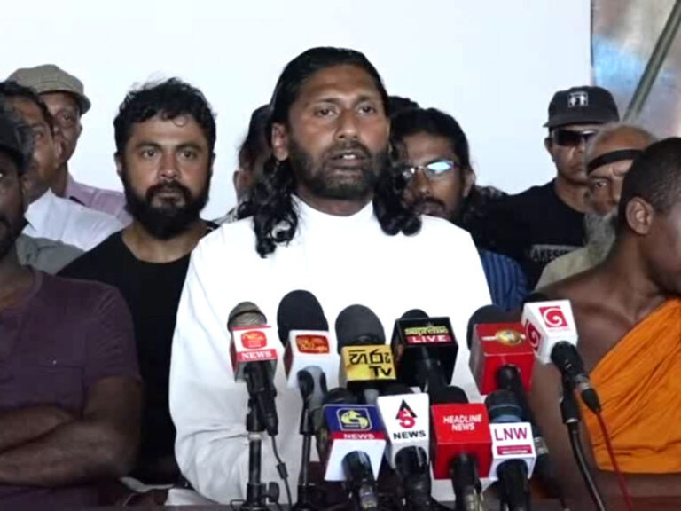 ගෝල්ෆේස් අරගල බිමේ නවතම තීන්දුව!(VIDEO)