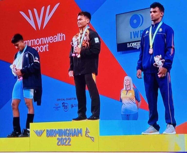 පදක්කම් පැස බර කිරීම බරෙන් ඇරඹේ