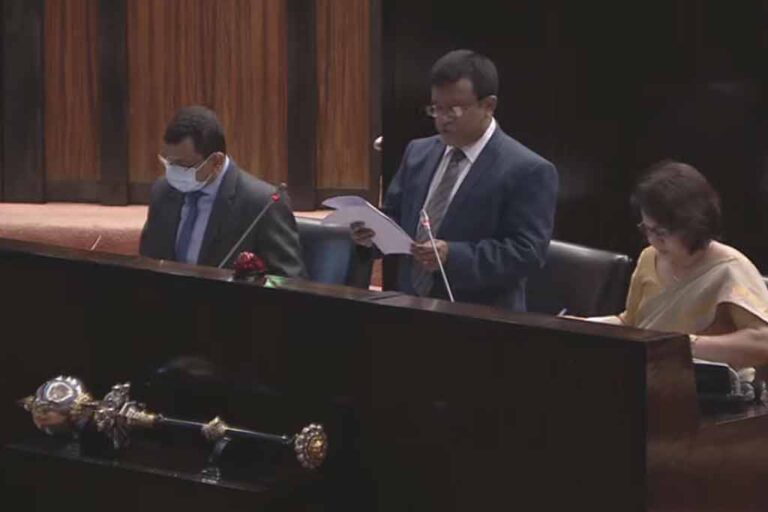 ජනපති සටන රනිල් – ඩලස් – අනුර අතර : පාර්ලිමේන්තු මහලේකම් නාමයෝජනා කියවයි