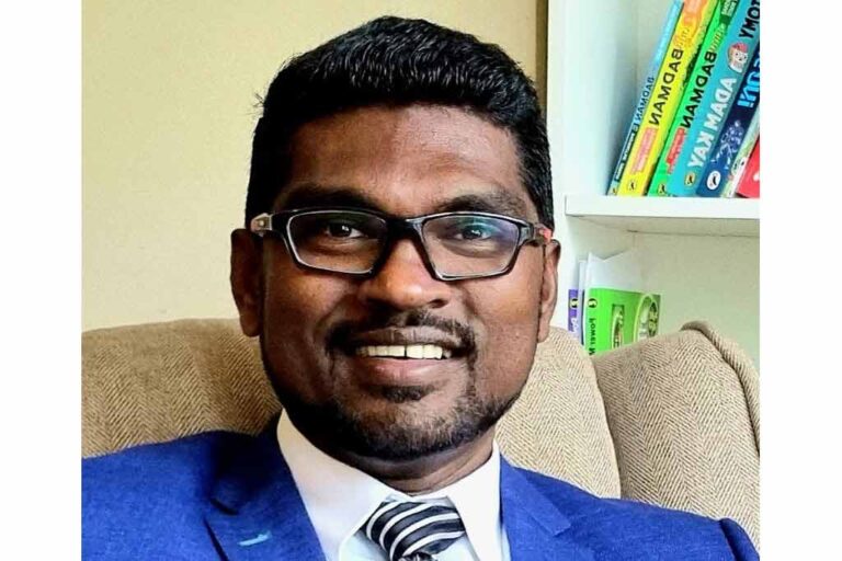 පැතුම් කර්නර් ඇප මත නිදහස් …