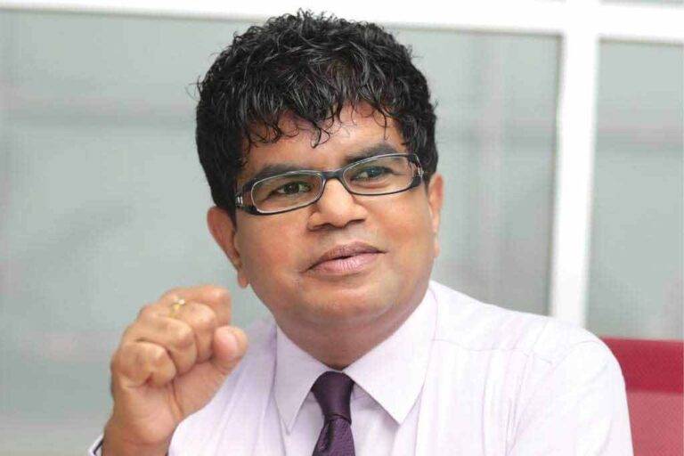 හල්ලොලුවට ඇප:විදේශ ගමන් තහනමක්!