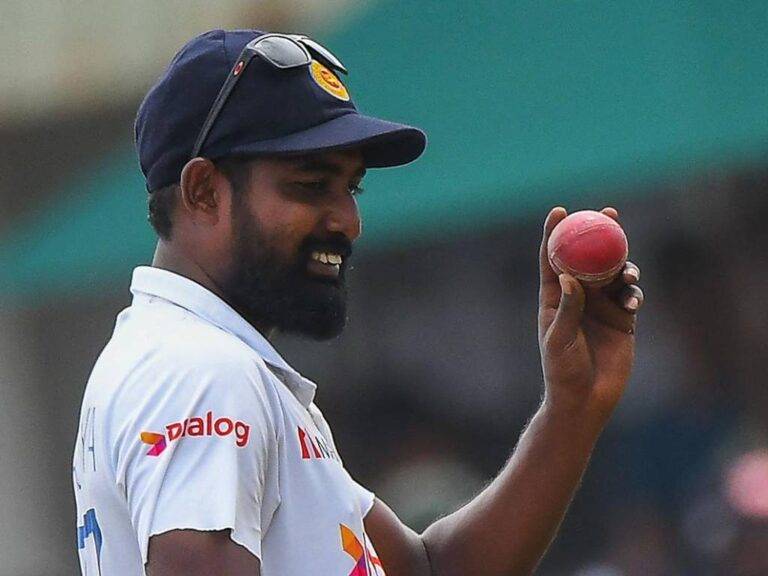 පළමු තරග තුනෙන්ම ICC සම්මානයට පාත්‍ර වූ ප්‍රභාත් ජයසූරිය – ජුලි මාසයේ ක්‍රිකට් ක්‍රීඩකයා