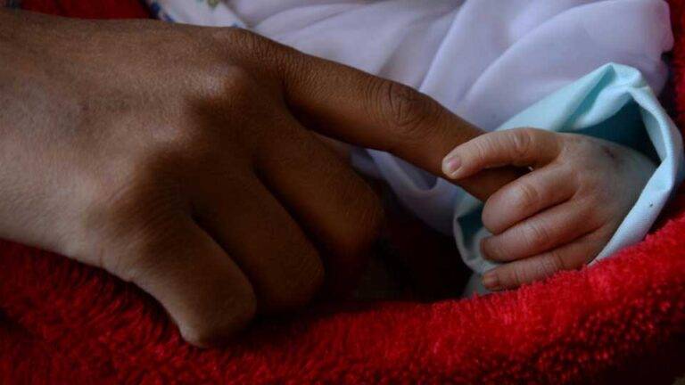 සාපලත් දේශයක ජීවිතය සොයන දරුවන්