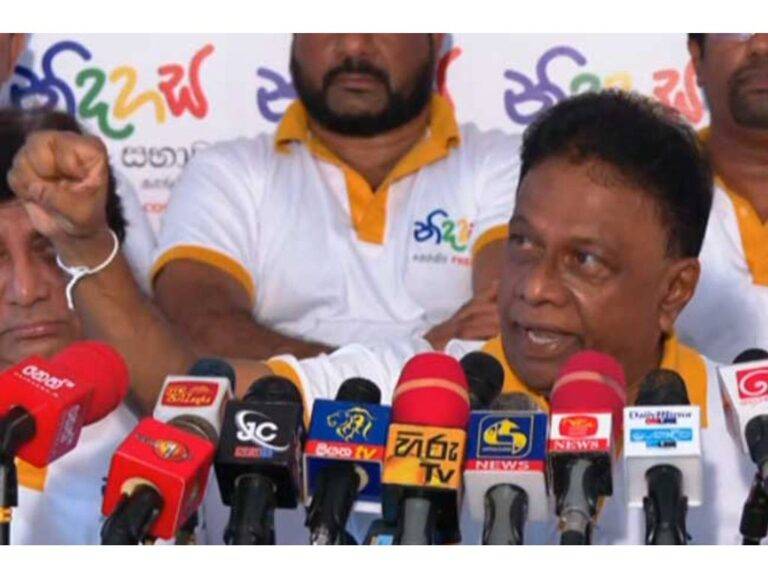 ව්‍යවස්ථාදායකය පාලනය කරන අදිසි හස්තය කුමක්ද ? – ඩලස්