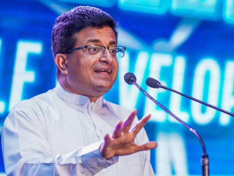 අපි ගංවතුර ගහගෙන යන කුරුම්බා කෝම්බ නෙවෙයි – ගම්මන්පිල