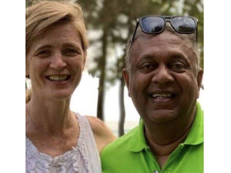 යන්න කලින් සමන්තා පවර් මංගලගේ සොයුරියත් හමුවෙලා !