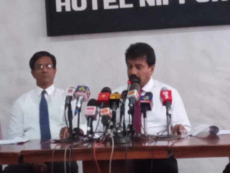 පාපන්දු සම්මේලනය ලක්ෂ 5000 කින් ගහපු ෆුට්බෝල් ගැන හොයන්න