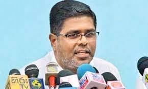 ඇමති යවනවා කී ඩීජී,දැන් ඇමතිව යවයි ද? මුජිබර් රහ්මාන් පාර්ලිමේන්තුවේ කළ කතාවෙන් සැක උපදියි