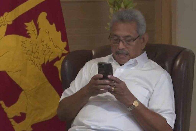 කලකට පසු ගෝඨාභය ෆේස්බුක් එයි …