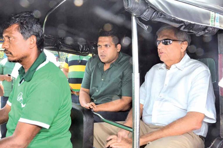 රනිල්ට ආජුතපර ලියාදී හරීන්ට සබඳ අපි කඳු නොවෙමු ලියාදීම …
