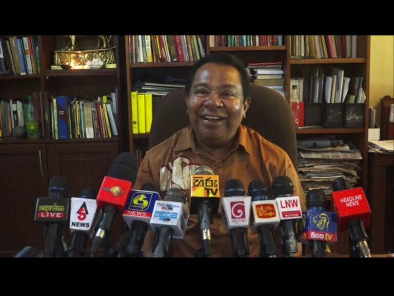 එස්.බී ත් ඇමතිකමක් බලාපොරොත්තුවෙන්! (VIDEO)