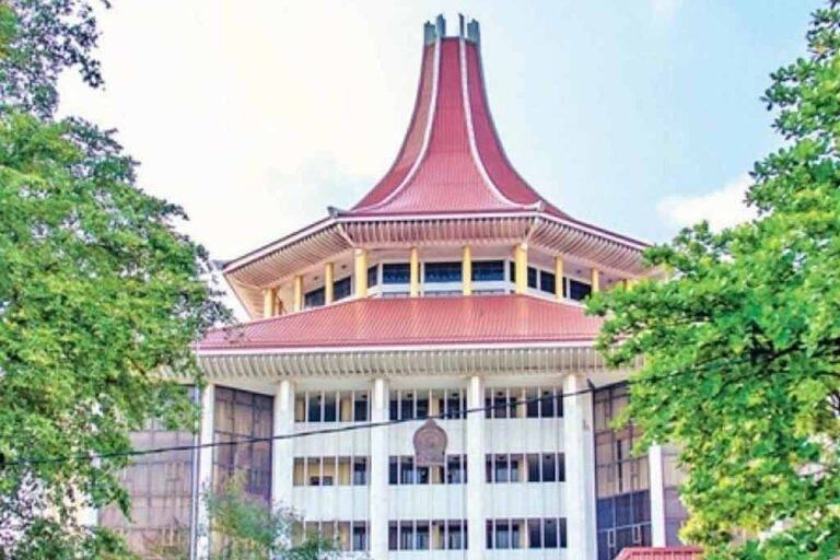 ඡන්දයක් නවතමින් අතුරු තහනම් නියෝගයක්