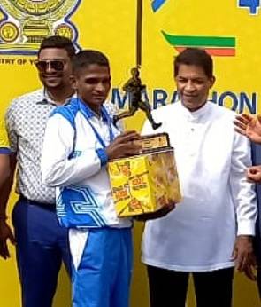 පත්තර කැණිමකදී හමු වූ රත්නය