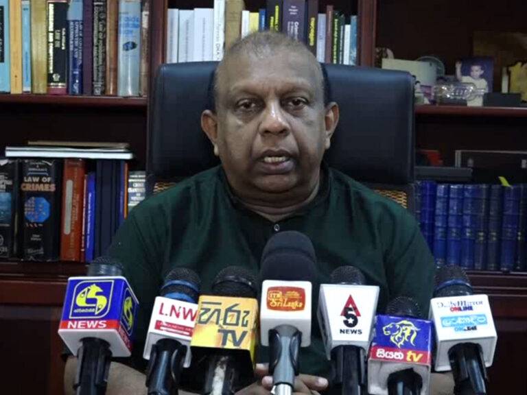 22 නිසා පාර්ලිමේන්තුවේ ද්විත්ව පුරවැසියන්ට වෙන්න යන දේ! (VIDEO)