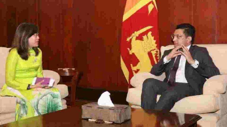ශ්‍රී ලංකාවේ වියට්නාම තානාපතිනිය විදේශ කටයුතු අමාත්‍යවරයා හමුවට