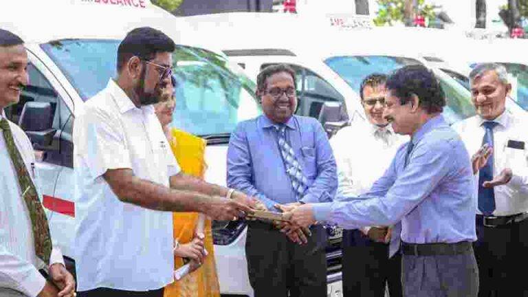 සෞඛ්‍ය ආයතන සදහා රුපියල් මිලියන 1464 ක් වටිනා නව ගිලන් 60 ක්
