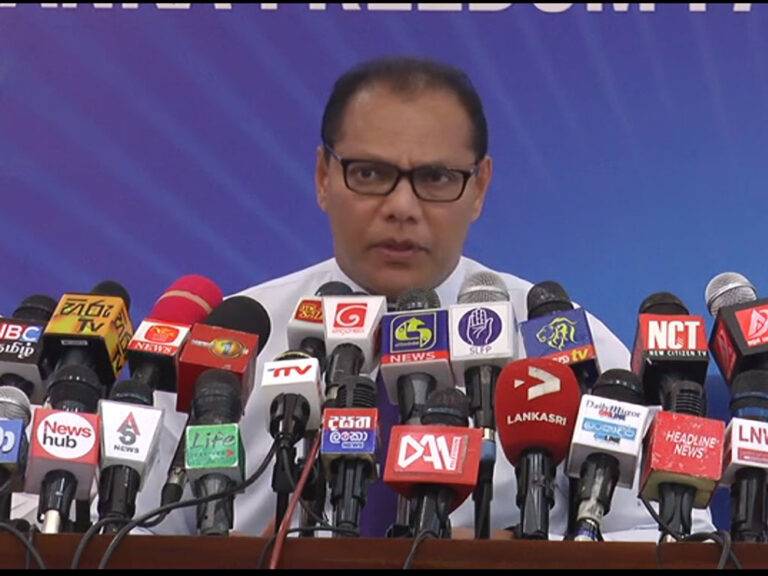 පාර්ලිමේන්තුවේ ඉන්න කිහිපදෙනෙක් ගියා කියල පක්ෂය වට්ටන්න බැහැ (VIDEO)