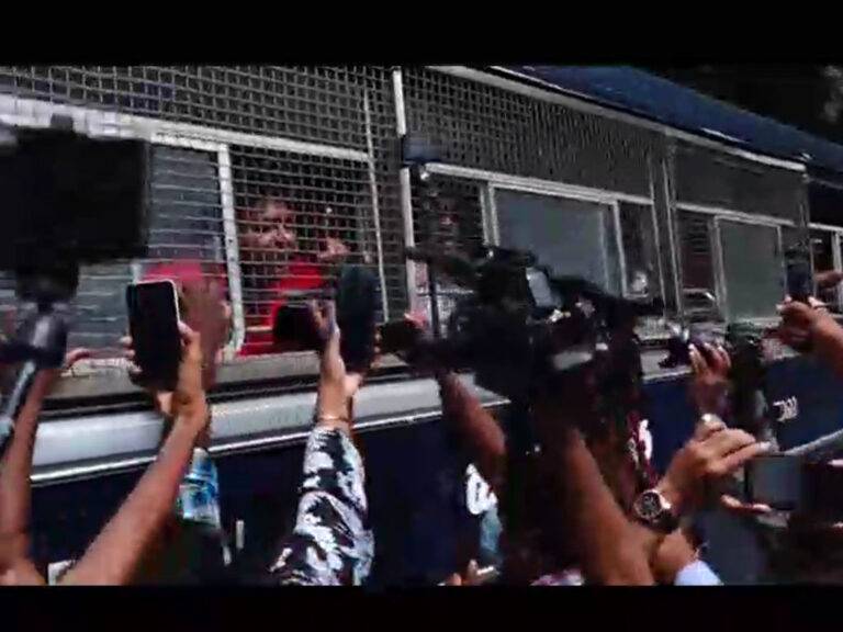 තක්කඩි ආණ්ඩුවක් ඉස්සරහ දණ ගහන්නේ නෑ – වසන්ත මුදලිගේ (VIDEO)