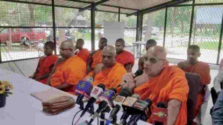 තලේබාන්ලා වගේ ශිෂ්‍ය භික්ෂූන් ඉන්න රටක් මේක – මිහින්තලා විහාරාධිපති