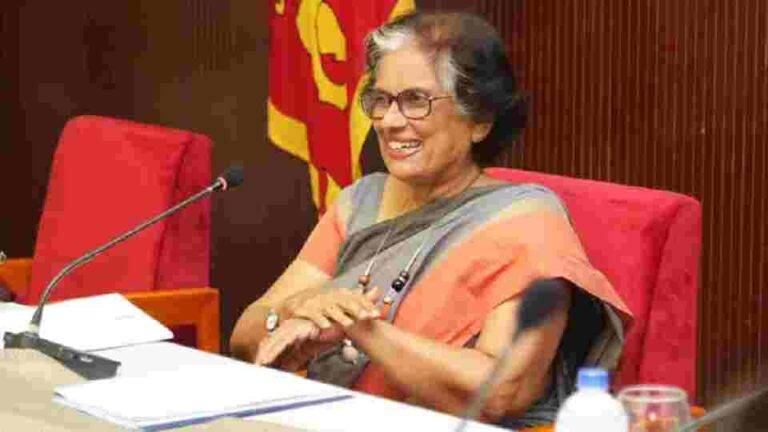 පක්ෂ මාරුකරනවා ද? චන්ද්‍රිකා ෆේස්බුක් සටහනක් තබා කියූ දේ!