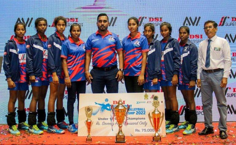 පළමු පියවරෙන්ම ජයග්‍රහණය දක්වා ලියැලූ ලොයෙලා සහ දිනෙන් දින උහට වැඩෙන උහන