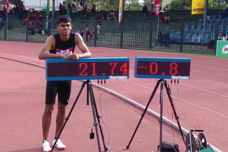 කොතලාවල සහ රත්නායකය පෙරමුණ ගනියි. ඊයේ දවසට නව වාර්තා හතරක්