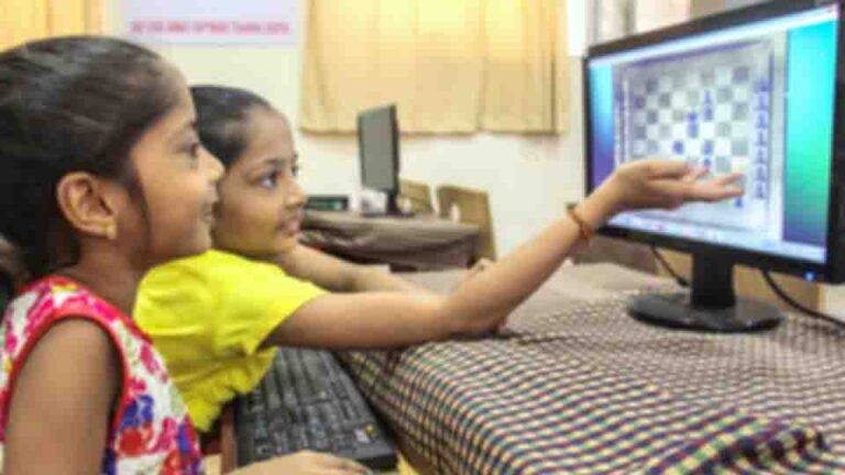 අධ්‍යාපනයේ ඩිජිටල් පරිවර්තනය සඳහා ජාතික ප්‍රතිපත්ති සම්පාදනය කරයි
