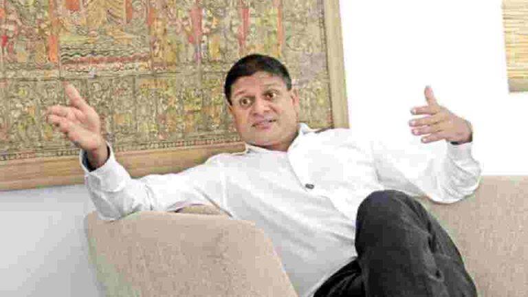 මම දේශපාලනය දකින්නේ මෙහෙමයි – දිලිත් ජයවීර