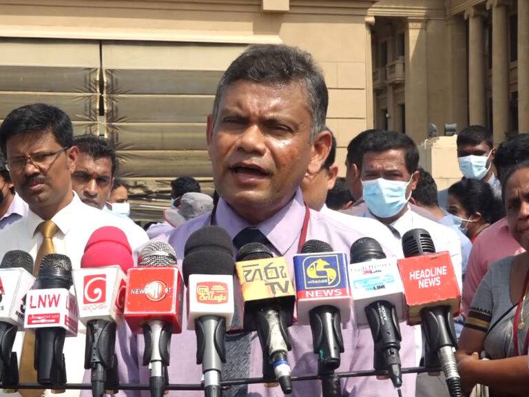 විදුලි බිල වැඩි වුණොත් වගකීම PUCSL භාරගත යුතුයි – විදුලි ඉංජිනේරුවන්ගෙන් චෝදනා (VIDEO)