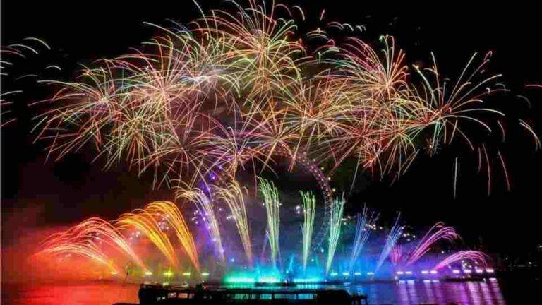 ලොවපුරා 2023 නව වසර උදාව සමරයි…