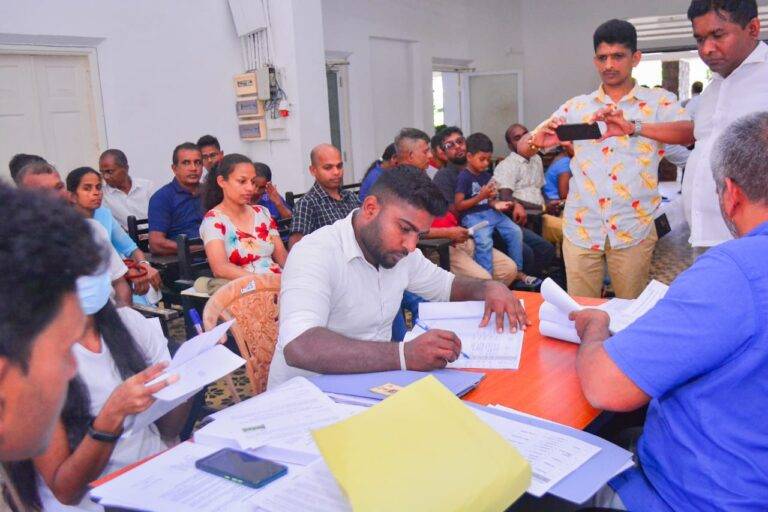 මාතර දිස්ත්‍රික් පළාත් පාලන ආයතන 17 ම නිදහස් ජනතා සන්ධානය අත්සන් කර අවසන් ….