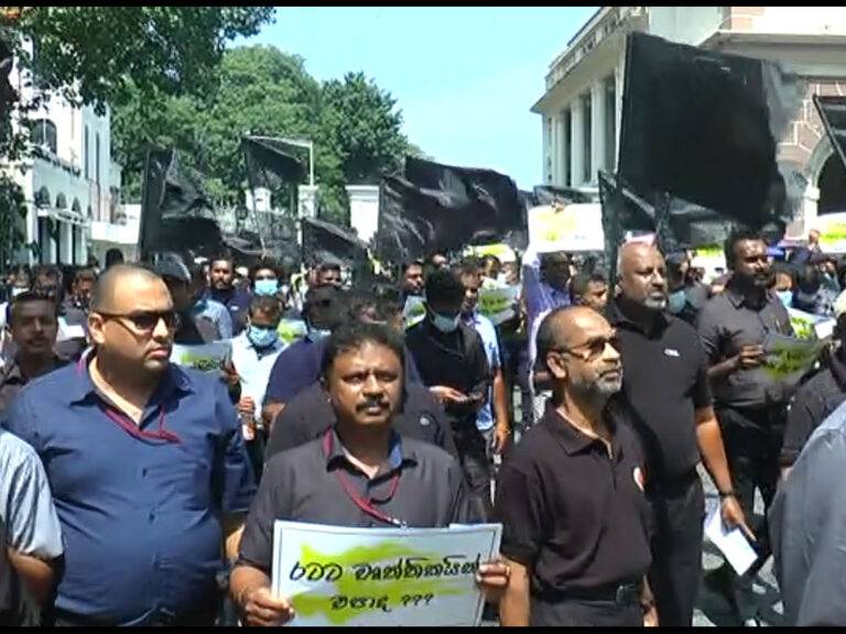 සංශෝධිත ආදායම් බද්දට එරෙහිව මහ බැංකුවේ ලොකු පුටුත් පාරට! (VIDEO)