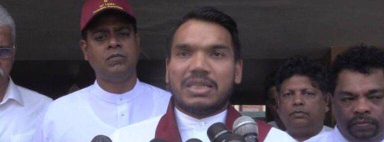 පාර්ලිමේන්තු වරප්‍රසාදයට මුවා වී මඩගැසීම නැවැත්වීමට නීතියක් ගේන්න – නාමල්
