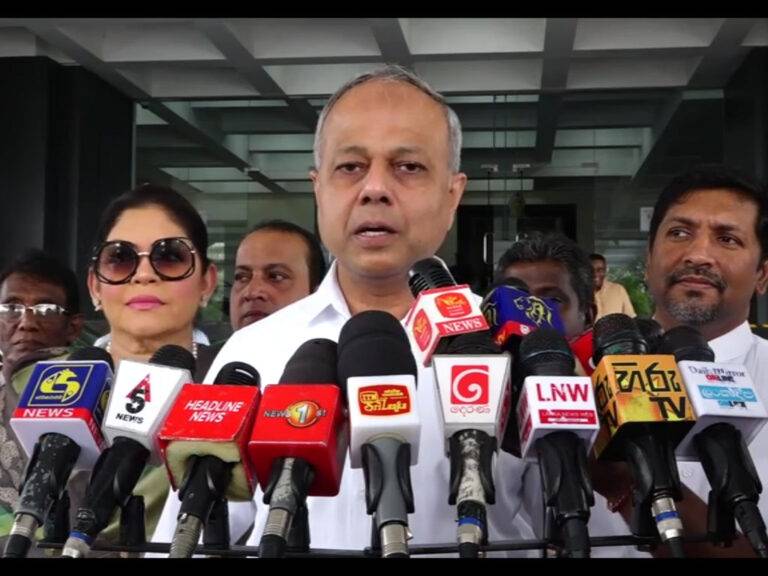 අපේ කොළඹ ලිස්ට් එකේ රෝසිත් ඉන්නවා.මුජිබර් අපිට අභියෝගයක් නෙවෙයි – සාගල (VIDEO)