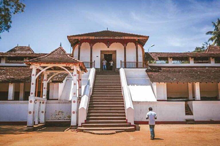 මහ සමන් දේවාලයේ පඬුරු හොරකම ගැන විමර්ශන CIDයට