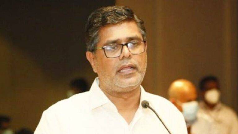 දෙපැත්තම අහිමි වූ මුජිබර් රහුමාන්..