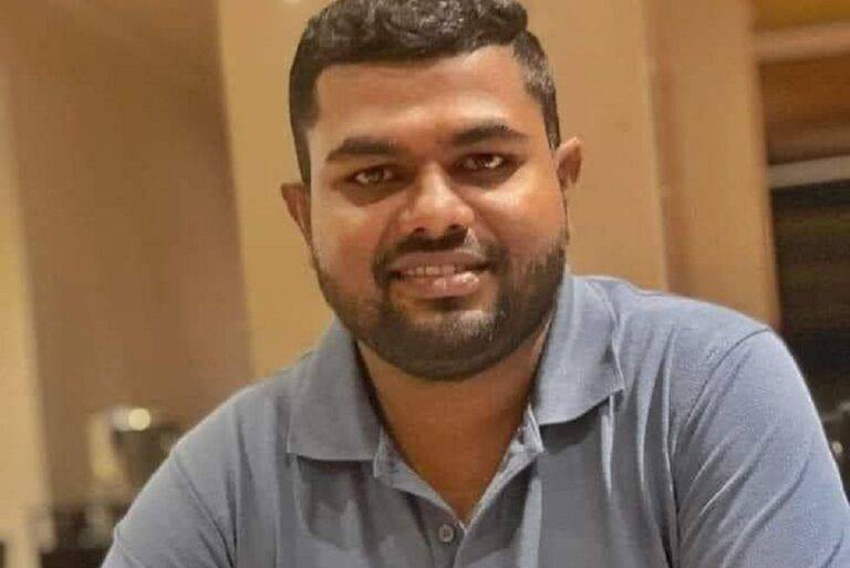 “ඔවාදෙනු පරහට තමා සම්මතෙහි පිහිටා සිට”