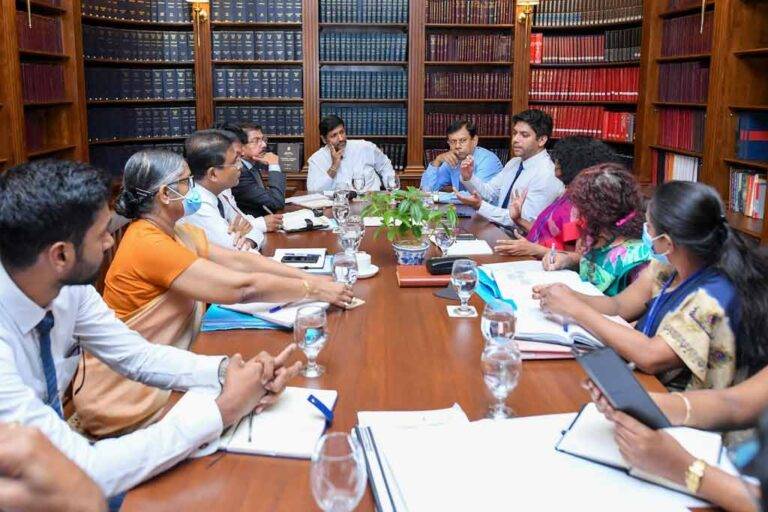 හරිත මූල්‍ය කමිටුවක් පිහිටුවීමට ජනපතිගෙන් උපදෙස්