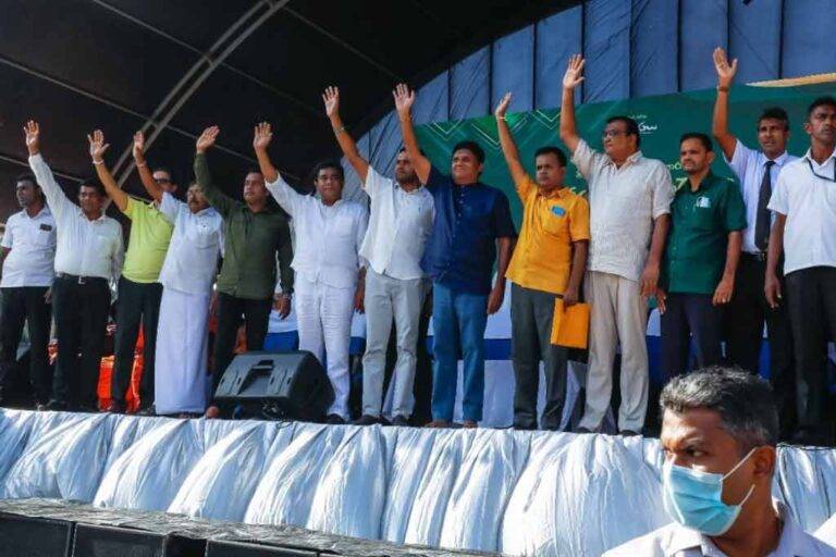 ජනපතිගේ රාජාසන කතාව වර්ජනය කළ හේතුව විපක්ෂ නායක සජිත් පහදයි (VIDEO)
