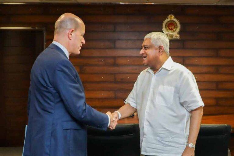 ශ්‍රී ලංකාවේ නව ප්‍රංශ තානාපති සහ මහජන ආරක්ෂක ඇමති ටිරාන් අතර හමුවක්
